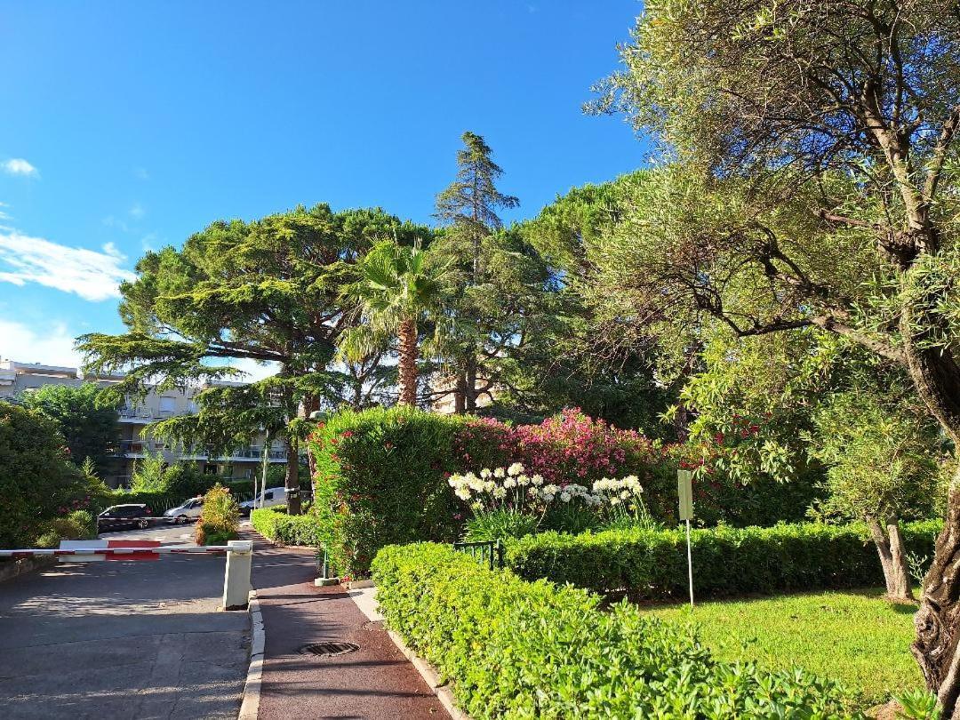 Juan Les Pins Charming Apartment Exterior foto